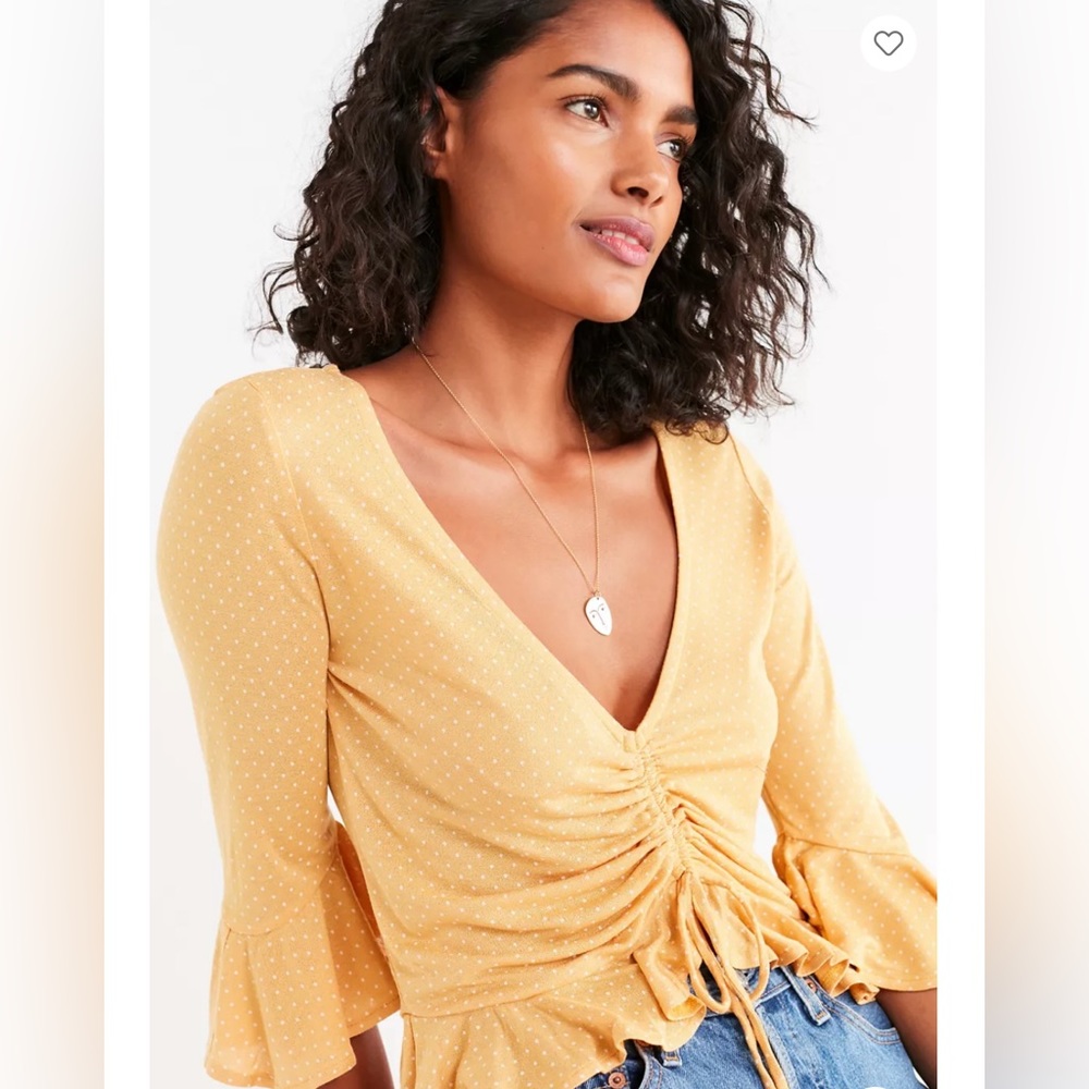 URBAN OUTFITTERS • Myra Top Cinch S
